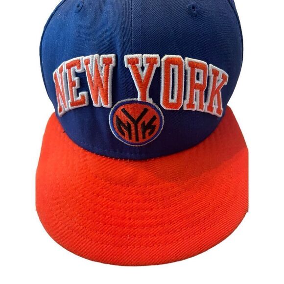 NE New Era 9Fifty Unisex Blue & Orange New York Knicks Snapback Trucker Cap OSFA - Picture 1 of 10